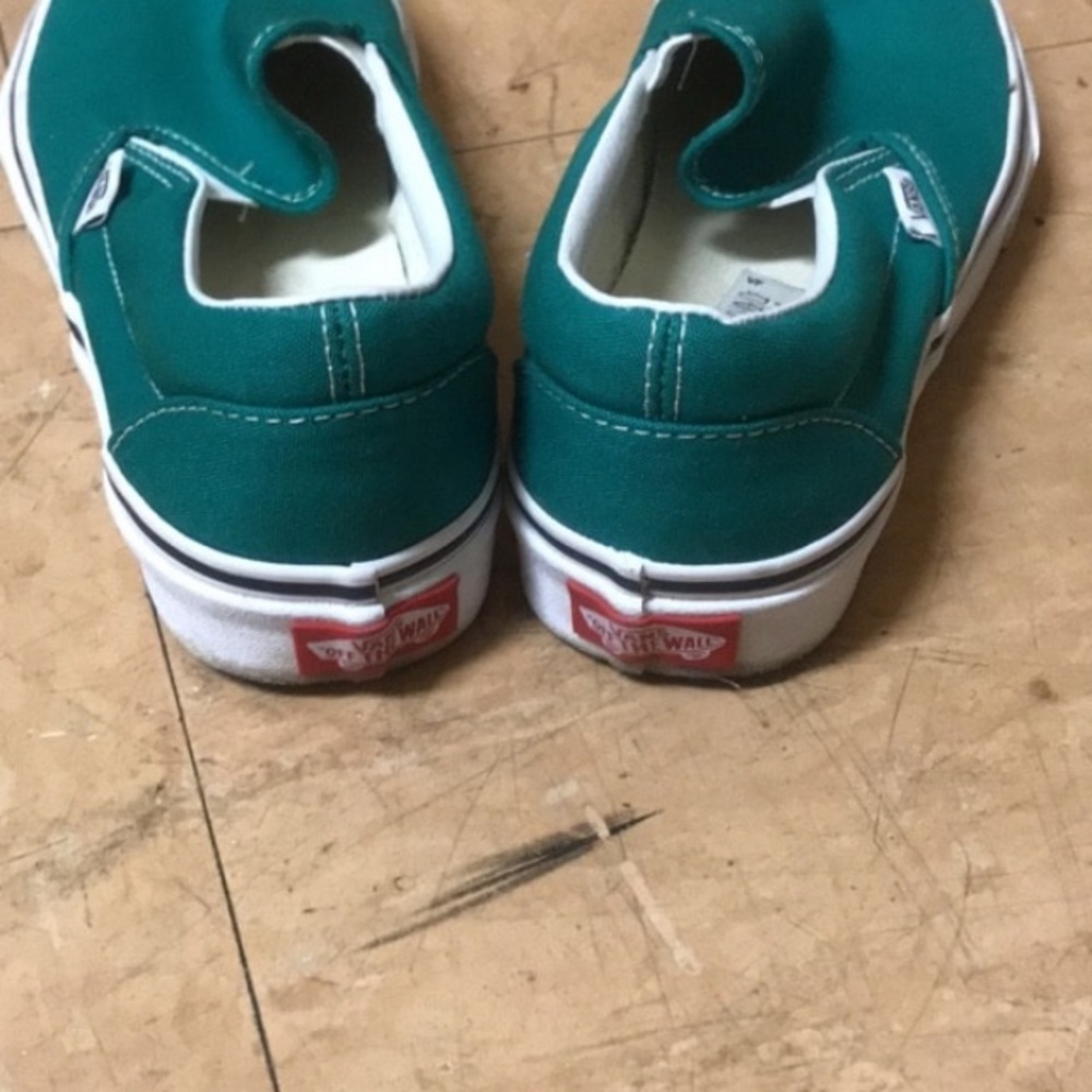 Vans - Picture 5 of 5
